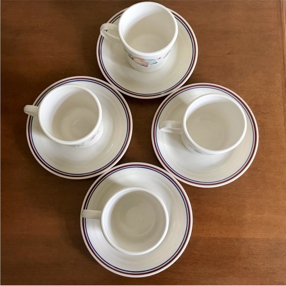 Corelle Abundance Cups with Saucers - Picture 2 of 5